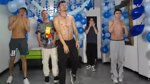 THOMAS AND DAMIAND online show from 9, 3, 2025