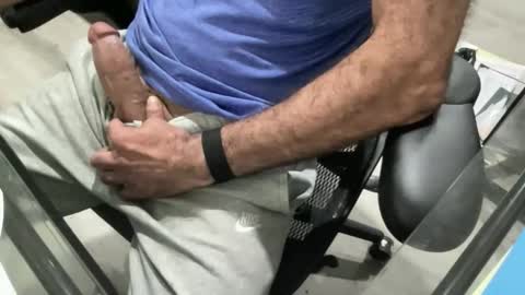 icewoodg online show from 23, 10, 2025