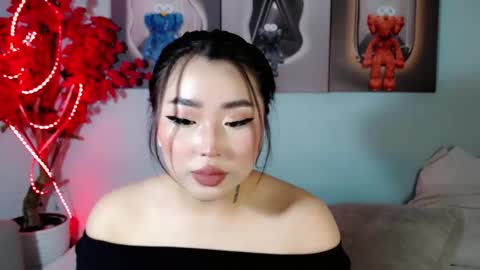 Snapshot of ichiben chatting on 5, 3, 2025 ichiben online show from 5, 3, 2025