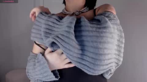 Hitomi   online show from 23, 2, 2026