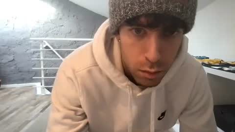 Snapshot of icyninesix chatting on 17, 12, 2024 icyninesix online show from 17, 12, 2024