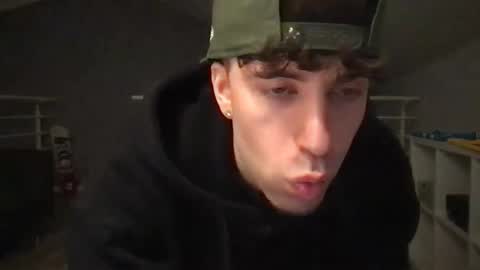 Snapshot of icyninesix chatting on 1, 1, 2025 icyninesix online show from 1, 1, 2025