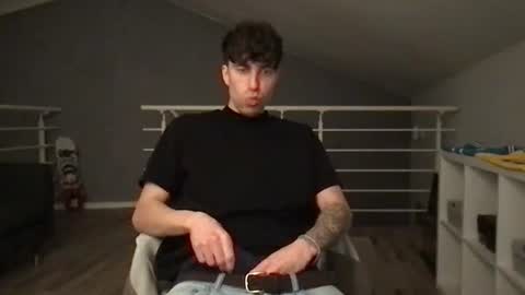 Snapshot of icyninesix chatting on 8, 1, 2025 icyninesix online show from 8, 1, 2025