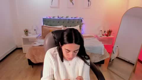 Snapshot of icysweetcam chatting on 12, 7, 2026 Icy online show from 12, 7, 2026