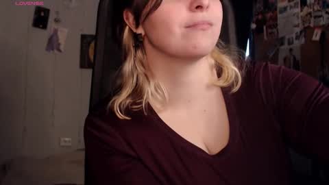 Snapshot of idontknowwhyjojo chatting on 11, 2, 2026 Saya online show from 11, 2, 2026