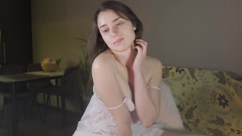 Belle online show from 18, 1, 2025