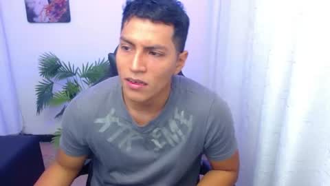 Snapshot of iiker_18 chatting on 14, 7, 2026 Iker online show from 14, 7, 2026