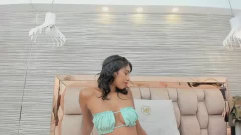 Snapshot of ikia_lopez chatting on 19, 6, 2026 ikia lopez online show from 19, 6, 2026