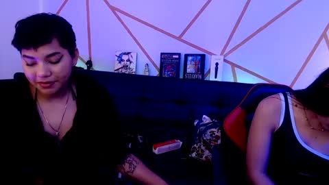 ilayra_smith online show from 8, 11, 2025