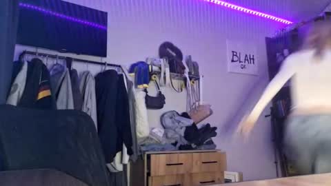 ShyLuna online show from 17, 1, 2026