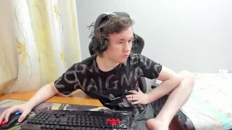 Snapshot of iliaskrislove chatting on 25, 3, 2026 iliaskris online show from 25, 3, 2026