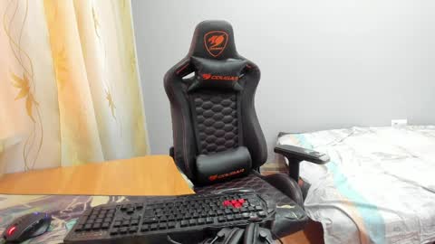 Snapshot of iliaskrislove chatting on 1, 4, 2026 iliaskris online show from 1, 4, 2026