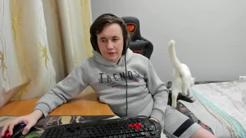 Snapshot of iliaskrislove chatting on 19, 4, 2026 iliaskris online show from 19, 4, 2026