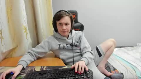 Snapshot of iliaskrislove chatting on 19, 4, 2026 iliaskris online show from 19, 4, 2026