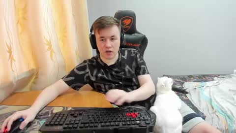 Snapshot of iliaskrislove chatting on 28, 4, 2026 iliaskris online show from 28, 4, 2026