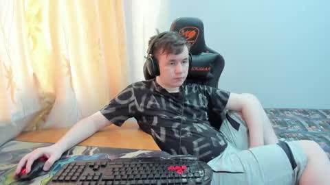 Snapshot of iliaskrislove chatting on 18, 5, 2026 iliaskris online show from 18, 5, 2026