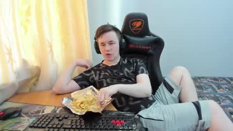 Snapshot of iliaskrislove chatting on 19, 5, 2026 iliaskris online show from 19, 5, 2026