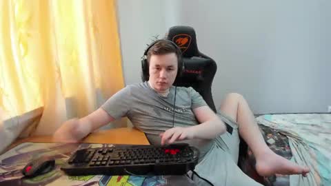 Snapshot of iliaskrislove chatting on 18, 6, 2026 iliaskris online show from 18, 6, 2026