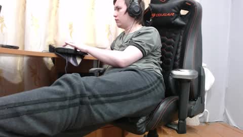 Snapshot of iliaskrisloveee chatting on 8, 3, 2026 lord online show from 8, 3, 2026