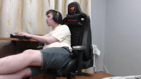 Snapshot of iliaskrisloveee chatting on 12, 3, 2026 lord online show from 12, 3, 2026