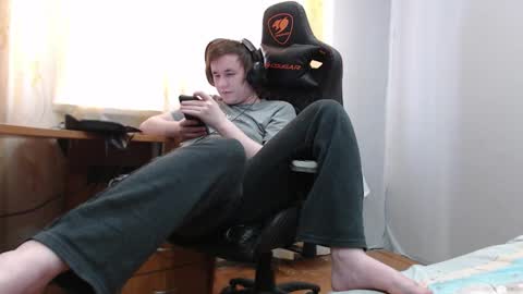 Snapshot of iliaskrisloveee chatting on 19, 3, 2026 lord online show from 19, 3, 2026