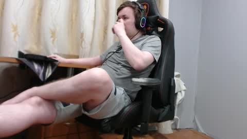 Snapshot of iliaskrisloveee chatting on 27, 3, 2026 lord online show from 27, 3, 2026