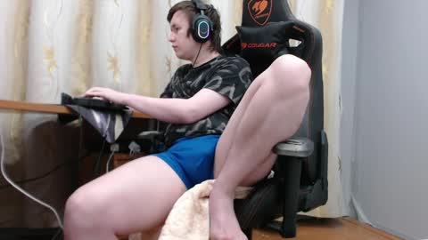 Snapshot of iliaskrisloveee chatting on 2, 4, 2026 lord online show from 2, 4, 2026