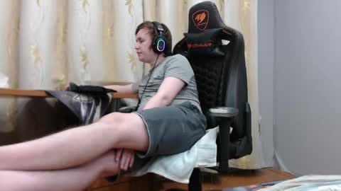 Snapshot of iliaskrisloveee chatting on 13, 4, 2026 lord online show from 13, 4, 2026