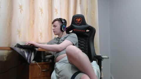 Snapshot of iliaskrisloveee chatting on 23, 4, 2026 lord online show from 23, 4, 2026