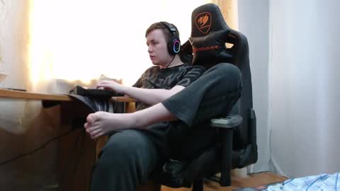 Snapshot of iliaskrisloveee chatting on 29, 5, 2026 lord online show from 29, 5, 2026