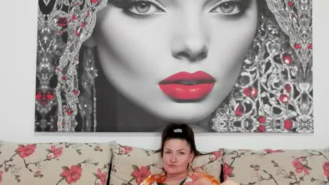 Ingrid or more easier...Miss  GoDDess Mistress online show from 8, 9, 2025