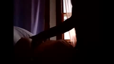 Snapshot of illistcouple chatting on 18, 11, 2025 Freakyroofer online show from 18, 11, 2025