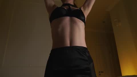 illona_harriss online show from 23, 10, 2025