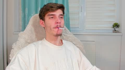 Snapshot of illusions888 chatting on 6, 2, 2025 D-Illusion online show from 6, 2, 2025