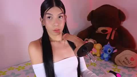 Isa Vasquez  online show from 14, 6, 2026