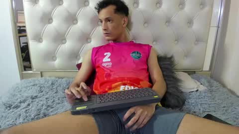IM MAXPASSION online show from 19, 10, 2025