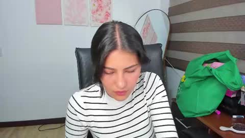 Mia online show from 29, 7, 2026