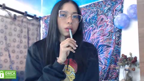 Cutie pie online show from 20, 1, 2025