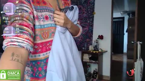 Cutie pie online show from 12, 10, 2025