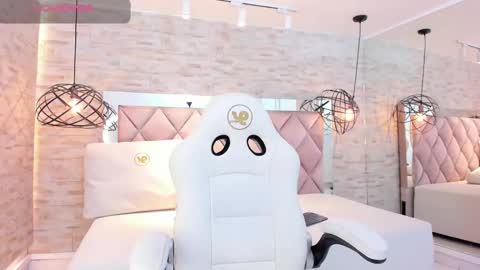 im mou  online show from 1, 3, 2025