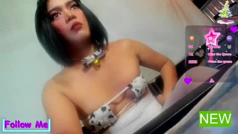 Snapshot of im_ur_hot_ella chatting on 31, 12, 2024 ella may online show from 31, 12, 2024