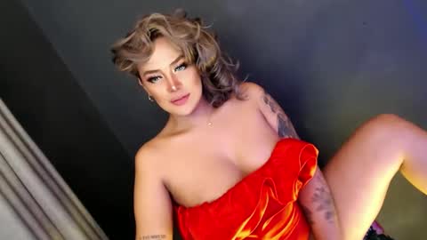 Snapshot of im_ur_nightmare chatting on 7, 1, 2025 Candy Moore online show from 7, 1, 2025