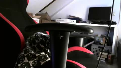 Snapshot of imaqtipie chatting on 22, 9, 2025 Marv online show from 22, 9, 2025