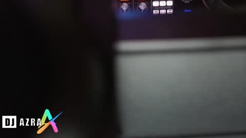 Snapshot of imdjazra chatting on 22, 12, 2024 DJ Azra online show from 22, 12, 2024