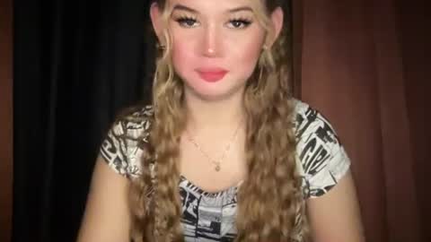 Mika online show from 29, 3, 2026