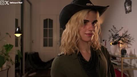 sasha hethey online show from 30, 10, 2025