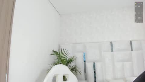 Krystall online show from 27, 10, 2025