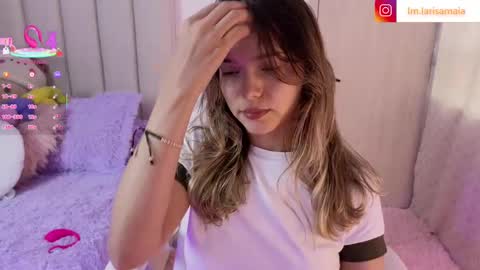 Larisa online show from 10, 9, 2025