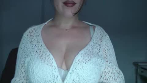 Snapshot of immouss chatting on 9, 10, 2025 Pola online show from 9, 10, 2025
