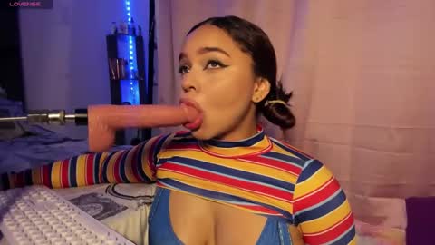 Snapshot of imsofivega chatting on 29, 10, 2025 Sofia Vega online show from 29, 10, 2025